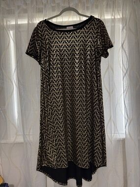 LuLaRoe Black and Gold High-Low Short Sleeve Dress